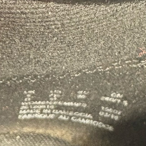 Elegant Black Women's Shoes - Picture 3 of 10